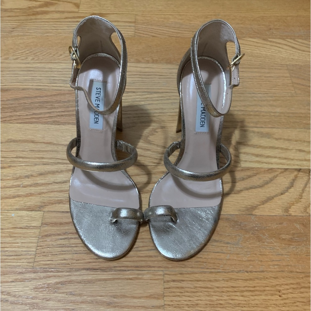 Steve Madden Pamelina gold sandals